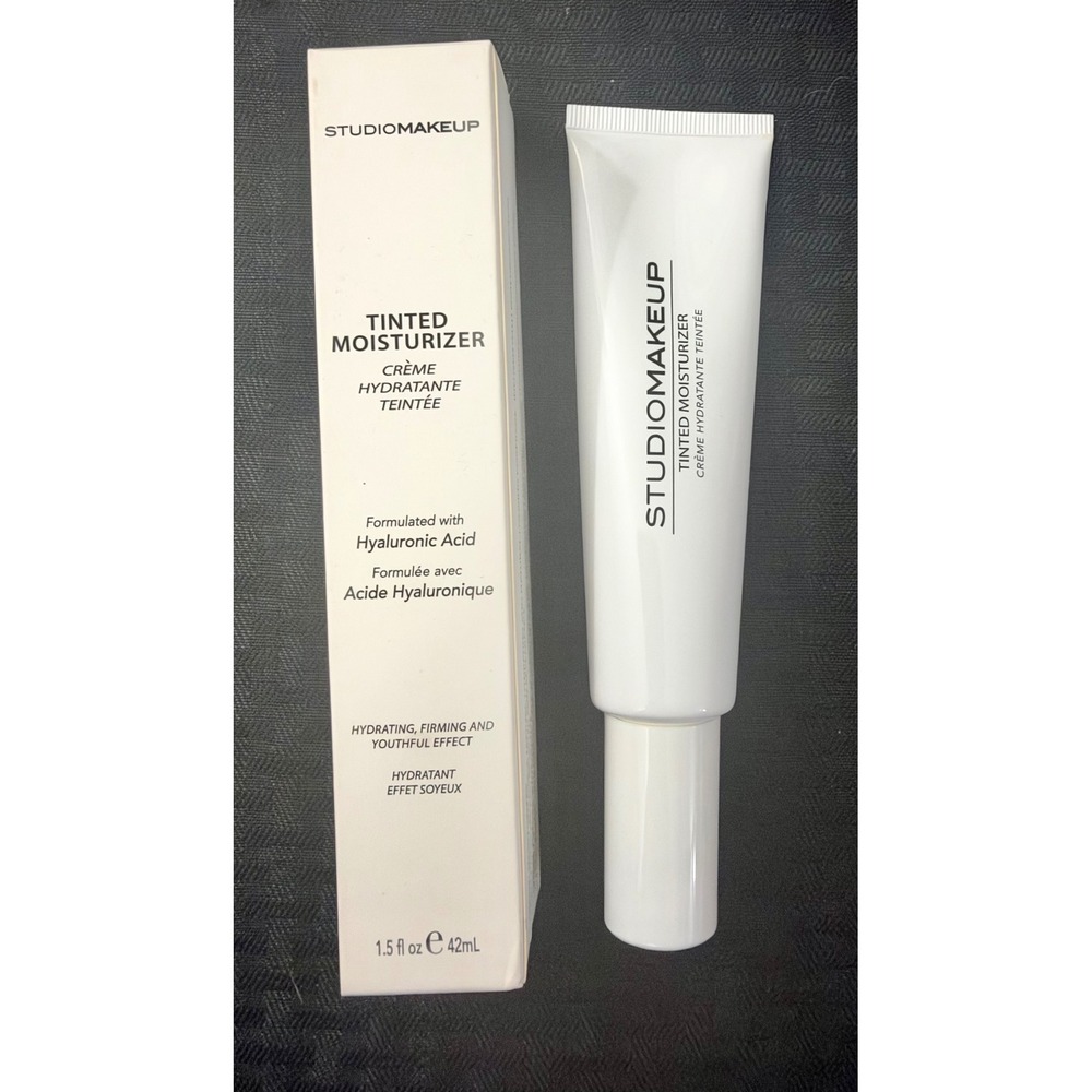 StudioMakeup Tinted Moisturizer Hyaluronic Acid 1.5oz New in Box Beauty Skincare